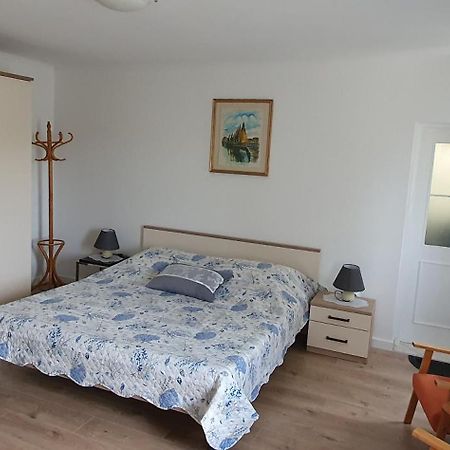 Guesthouse Palma Mali Losinj Bagian luar foto